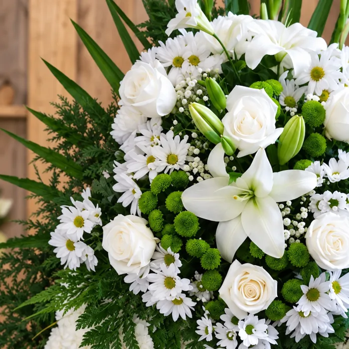 Corona De Flores Blanca - Detalle floral 1